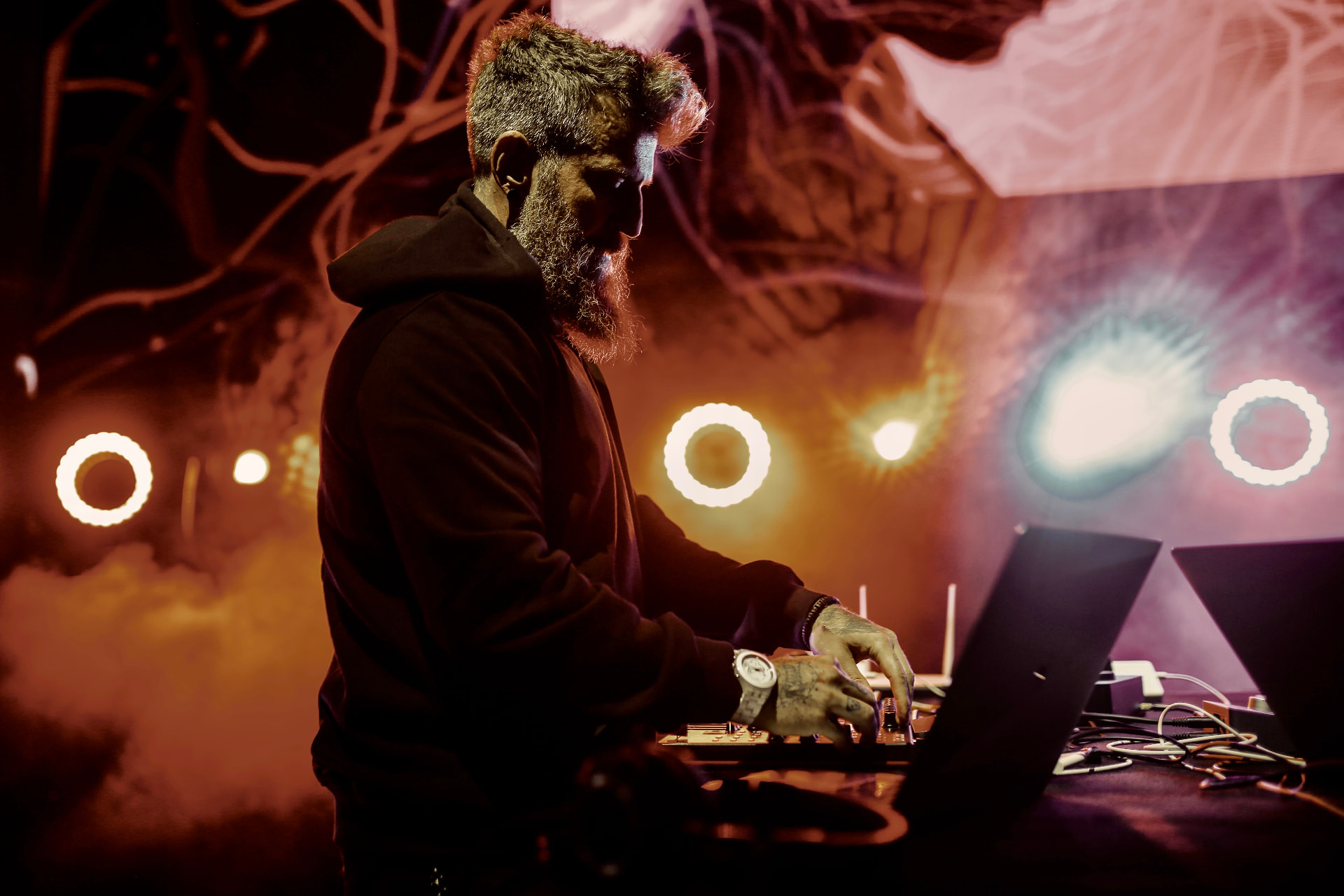 SW3NTON performing on a festival mainstage